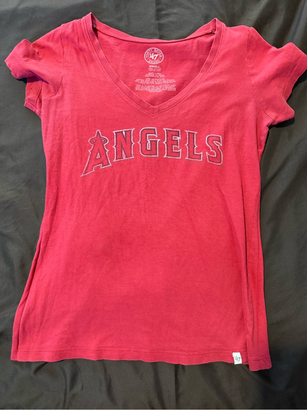 47 Brand Angels Women's V-Neck Tee in Red